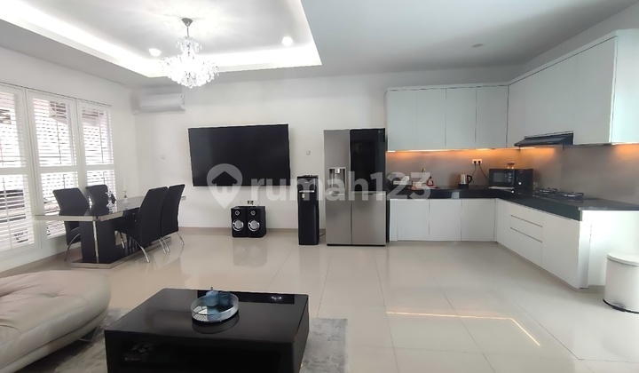 Freehold/Leasehold Beautiful House In Imam Bonjol Near Trans Studio Mall 2