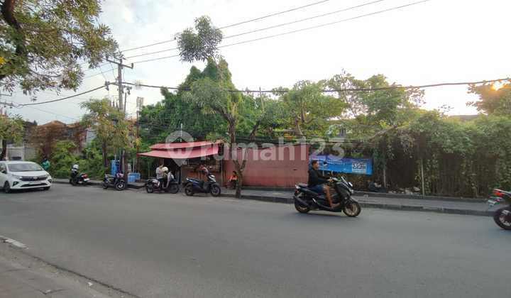 Tanah Langka pinggir jalan lebar depan 47meter cocok untuk ruko di petitenget Tanah Langka pinggir jalan lebar depan 47meter cocok untuk ruko di petitenget