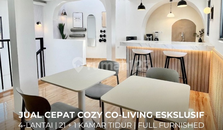 Fast Sale / Quick Sale !! Owner's Sale !! Exclusive Cozy Co-Living Boarding House in Tomang - West Jakarta ROI 8.3% Full Occupancy - Income 59 Million/Month! - Ocasa4867 1