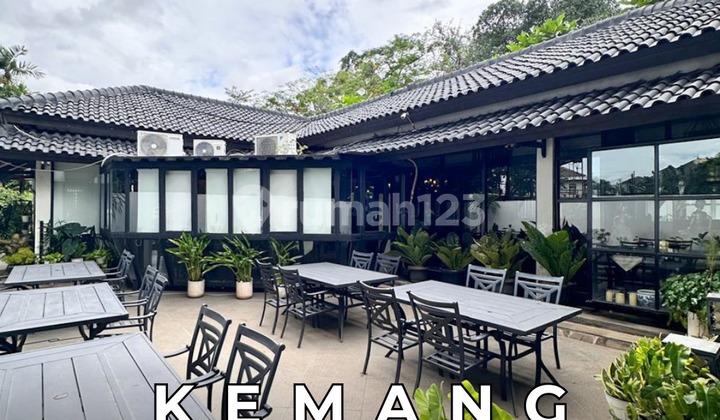 Authentic Indonesian Restaurant with Padel Court in a Super Strategic and Classy Location for Expatriates in Kemang, South Jakarta