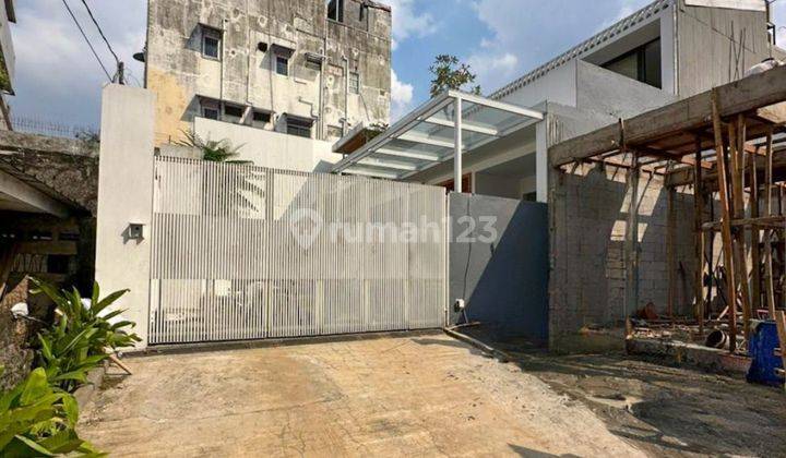 For Sale Minimalist Tropical House Full Furnished Cilandak Dalam Komplek  2