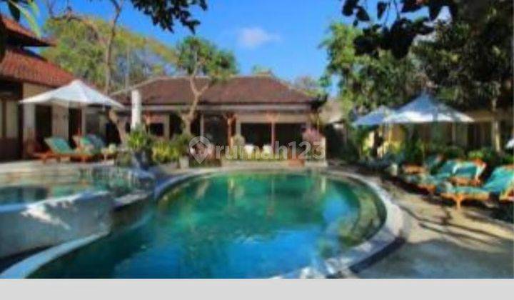 Hotel Villa Boutique Resort Pinggir Pantai Legian Bali 3