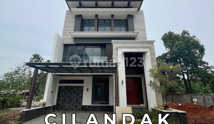 Brand New Modern House Townhouse One Gate System 24H Security Margasatwa Cilandak South Jakarta - Ocasa4749
