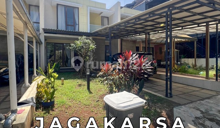 Rumah 2 Lantai 4 BR Di Townhouse One Gate System SHM Jagakarsa Jakarta Selatan