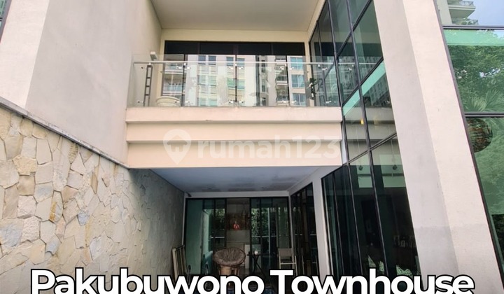 Pakubuwono Townhouse Apartment 4 Bedrooms Furnished South Jakarta - Ocasa1494 2