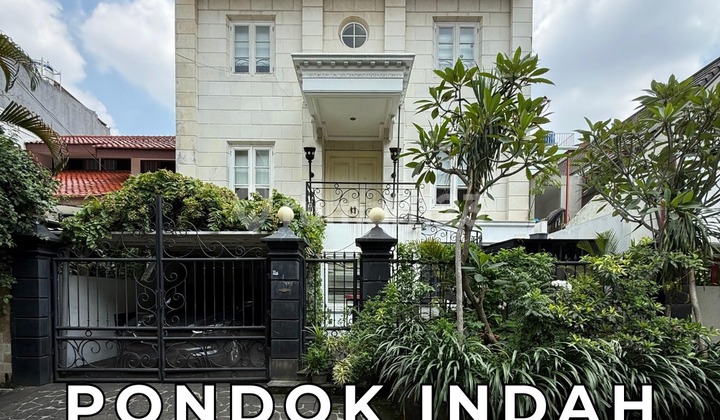 Modern Classic House 3 Lantai Pondok Hijau Pondok Indah Jakarta Selatan - Ocasa4724