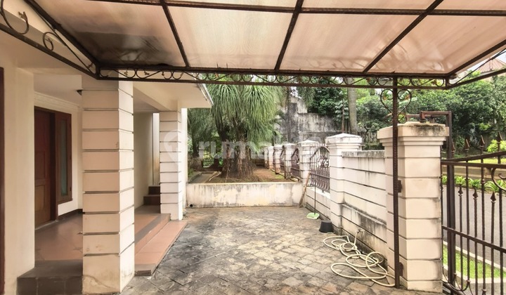 For Sale / Modern Tropical Resort-Style House Bali Bintaro South Jakarta Position Hook Inside Complex One Gate System - Ocasa4941 2