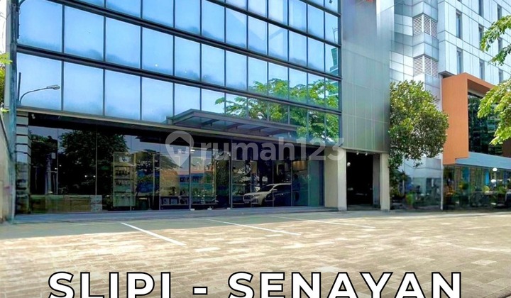 COMMERCIAL BUILDING 2 LANTAI MODERN INDUSTRIAL PRIME AREA SLIPI SENAYAN JAKARTA SELATAN