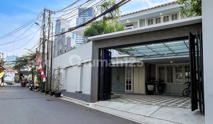 NEWLY RENOVATED RUMAH 2 LANTAI AREA KOMPLEKS, DEKAT KE PANCORAN & CBD KUNINGAN 2