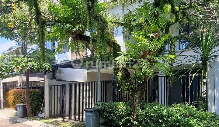 Exclusive 2-Story Townhouse with Luxury Materials in Cilandak, South Jakarta - Ocasa4765 2