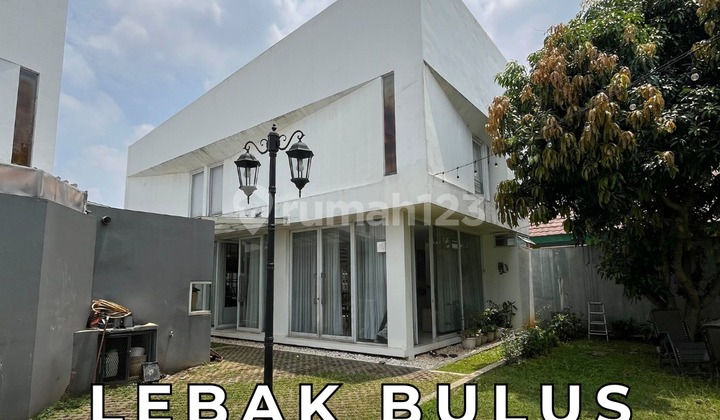 TOWNHOUSE + KAVLING 2 LANTAI 6 BR SEMI FURNISHED LEBAK BULUS JAKARTA SELATAN