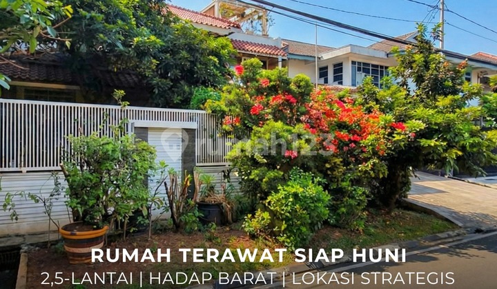 For Sale / For Sale Ready-to-Occupy House Kartika Utama Pondok Indah South Jakarta - Ocasa4890