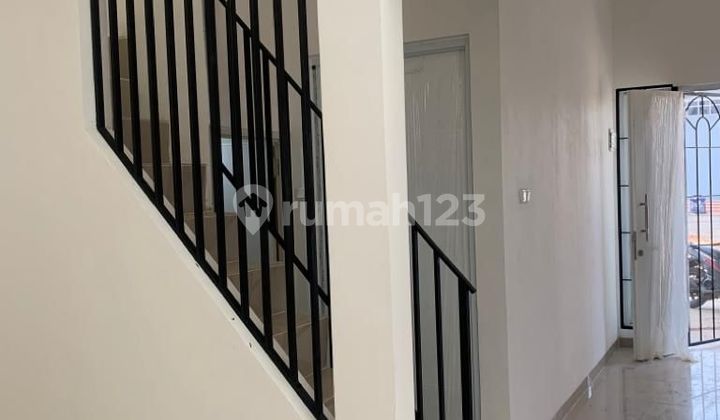 miliki rumah luas 2lt 3kamar lokasi dekat serpong BSD 2
