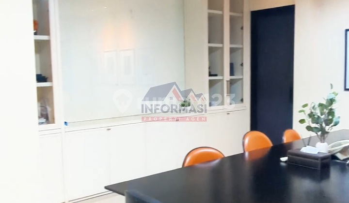 "Office Building for Sale - Rare Find" "Office Building for Sale - Rare Find"