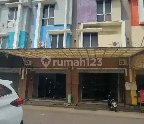 For Sale: Attached Shophouse in Asia Tropis Medan Satria For Sale: Attached Shophouse in Asia Tropis Medan Satria