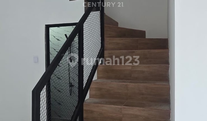 Dijual Rumah Siap Huni di Harapan Indah 1 Bekasi