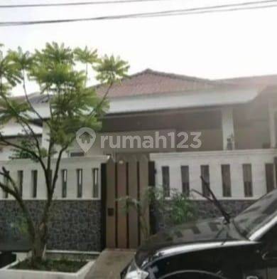 Rumah Sudah Renovasi Unfurnished SHM di Griya Harapan Permai, Bekasi 1