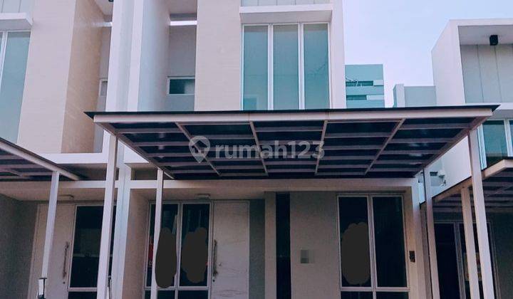 Rumah 2 Lantai di Cluster Yarra Jakarta Garden City Jakarta Timur 1