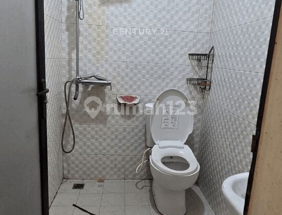 For Sale Nice Single-Story House Ready to Occupy in Harapan Indah 1 Bekasi 2