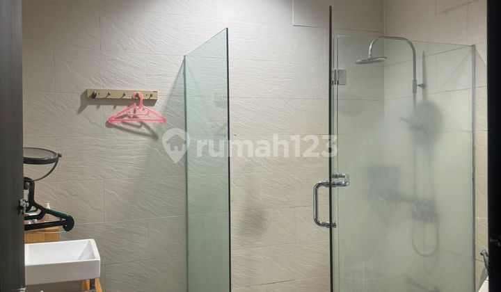 Minimalist 3-Story House - Favorite Area Grisenda North Jakarta 2