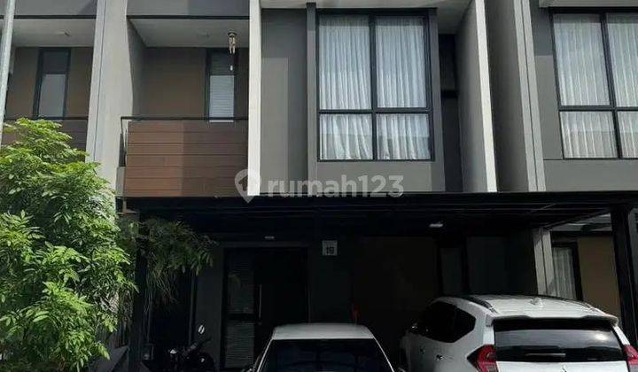 Dijual Rumah Bagus di Summarecon Bekasi Cluster Magenta 1