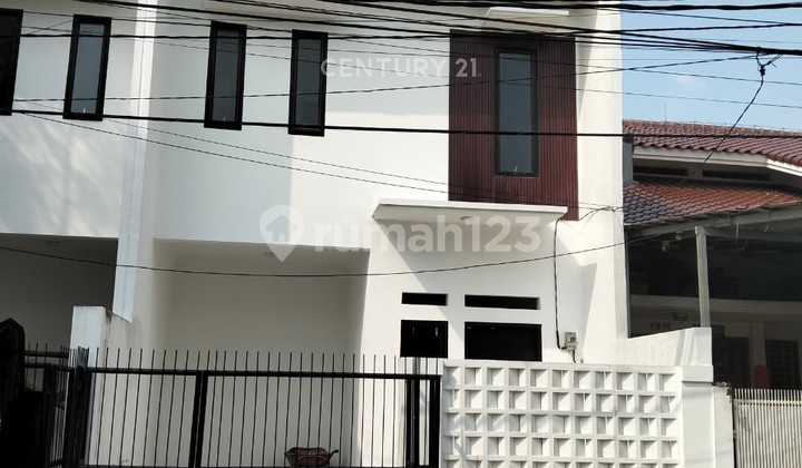 Dijual Rumah Cantik 2 Lantai Di Harapan Indah Bekasi