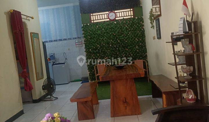 Dijual Rumah 2 Lantai di Pondok Ungu Permai 