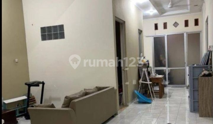 Rumah Cantik 1¼ Lantai di Ifolia Harapan Indah 2 Bekasi