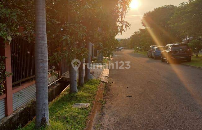 Dijual Cepat Rumah 1 Lantai di Aralia, Harapan Indah Bekasi 2