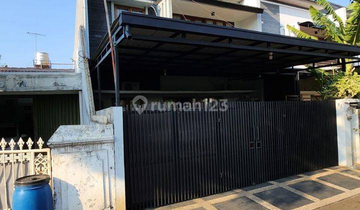 Dijual Rumah Bagus 2 Lantai Hadap Utara di Jakasampurna, Kota Bekasii 2