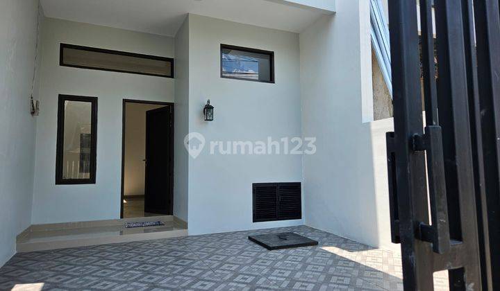 Dijual Rumah Bagus Minimalis Baru Direnovasi di Harapan Indah Bekasi 1