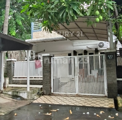 For Sale: House in Bulevar Hijau, Kota Harapan Indah, Bekasi