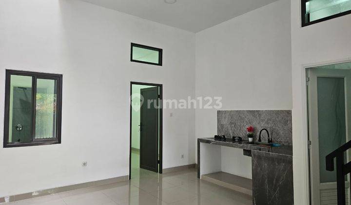 Dijual Rumah Bagus Minimalis Baru Direnovasi di Harapan Indah Bekasi 2