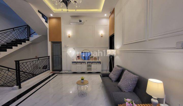 Dijual Rumah Cantik Dan Mewah Full Furnish Di Jakarta Garden City 2