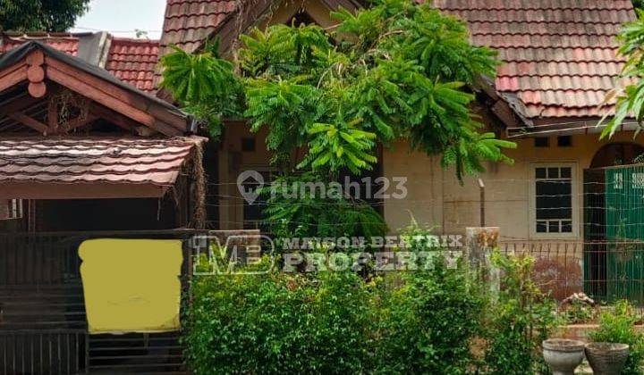 Rumah Tua Strategis SHM BSD Nusaloka Tangerang Selatan 1