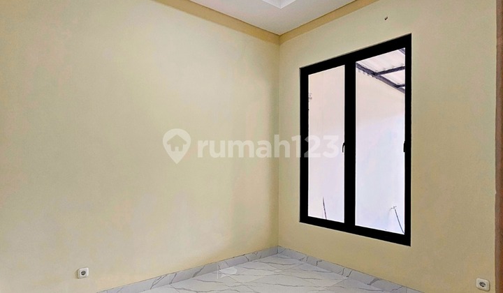 Rumah Cantik Minimalis Kontemporer Siap Huni di Kencana Loka, Bsd 2