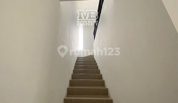 For Quick Sale Ma'am !! Nice 2-Story House at Go Home Residence - Cisauk Tangerang 2