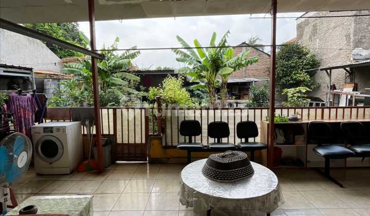 Rumah Siap Huni/ Workshop/Usaha di Jalan Utama Dekat Alam Sutera, Graha Raya, Tol Kunciran 2