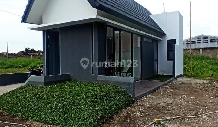 Rumah Minimalis Modern The Royal Harmony Kopo Bandung 1