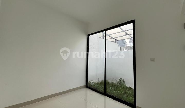 Rumah Cantik di Royal Harmony Bandung Timur 2