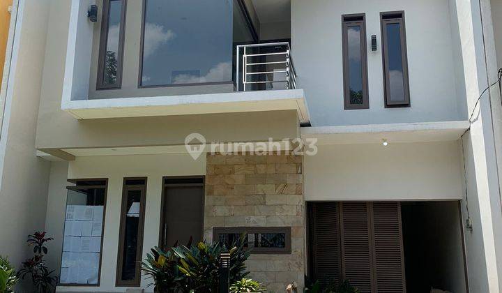 Rumah 2 Lantai Darpaland Townhouse Pasirluyu Regol Bandung 1