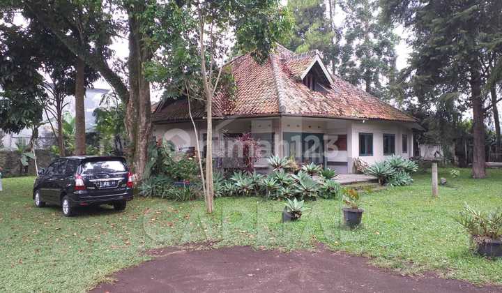 Tanah Luas Bonus Villa Siap Huni di Mainroad Lembang Bandung Barat Tanah Luas Bonus Villa Siap Huni di Mainroad Lembang Bandung Barat