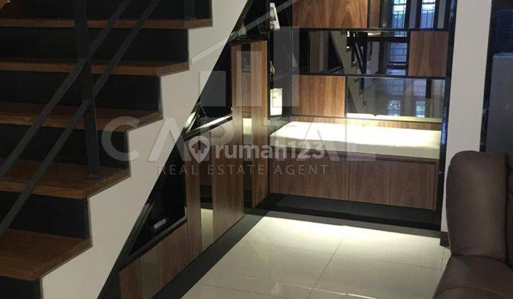 Rumah Lux, Bersih Terawat Dgn Kwalitas Bangunan Dan Furnished Terbaik di Komplek Ternama di Buahbatu Bandung 2