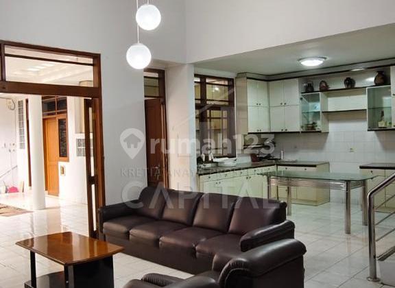 Rumah Nyaman dengan Lingkungan Aman di Sayap Pasteur Rumah Nyaman dengan Lingkungan Aman di Sayap Pasteur