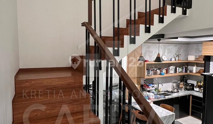 Rumah minimalis siap huni, bangunan masih baru & Furnished  Di Taman Holis Indah 2