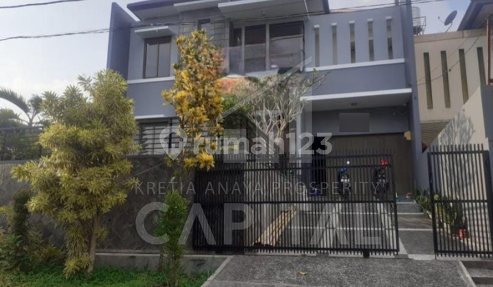 Rumah cakep, apik terawat siap huni, di Pondok hijau