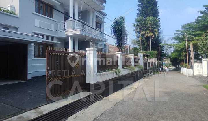 Rumah Nyaman 2 Lantai di Gegerkalong Bandung Cocok Untuk Kamu