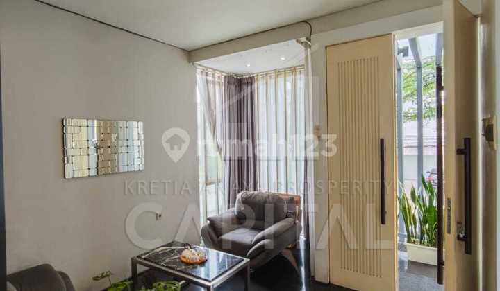 Rumah Lux Semi Furnished di Exclustive Cluster Mekar Wangi Rumah Lux Semi Furnished di Exclustive Cluster Mekar Wangi