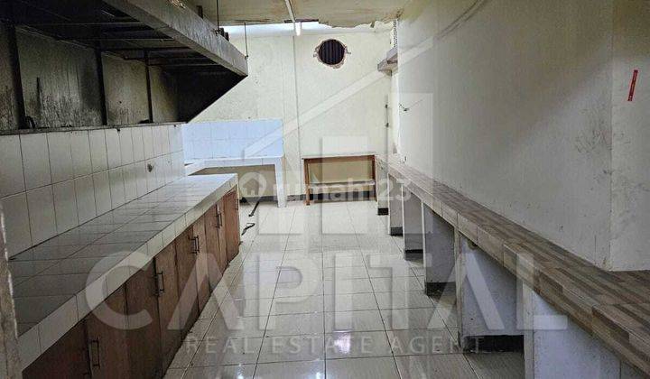 Tempat Usaha Ex Kantor Dan Cafe Lokasi Sangat Strategis di Sayap Bkr Bandung 2