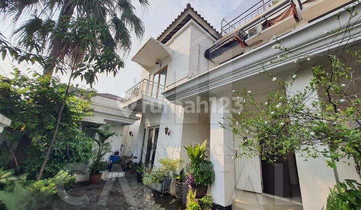 Rumah Bagus Strategis Dibawah Harga Pasar Area Tebet Jakarta Selatan 2